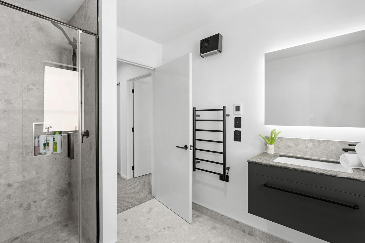Cbd Contemporary Comfort Townhouse 2 Bed 2Bath Christchurch Ngoại thất bức ảnh