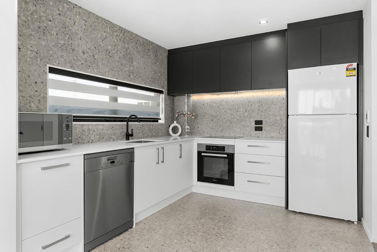 Cbd Contemporary Comfort Townhouse 2 Bed 2Bath Christchurch Ngoại thất bức ảnh