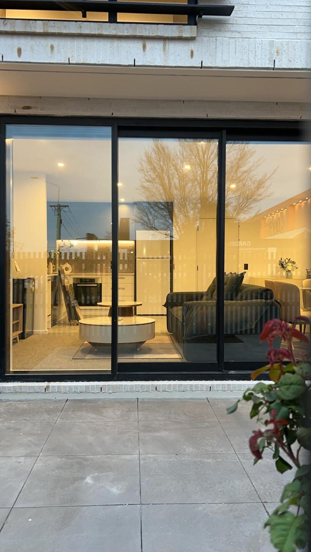 Cbd Contemporary Comfort Townhouse 2 Bed 2Bath Christchurch Ngoại thất bức ảnh