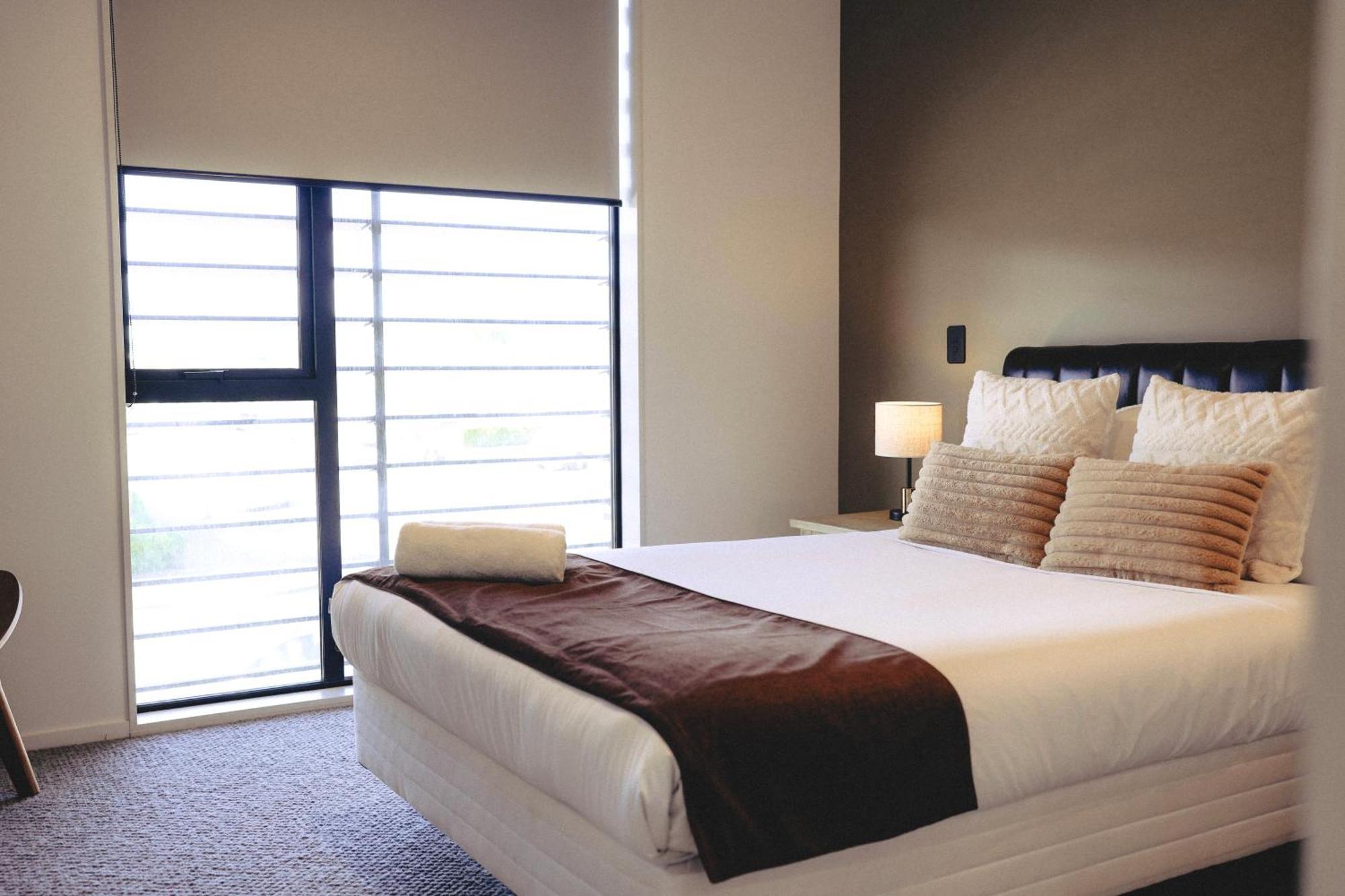 Cbd Contemporary Comfort Townhouse 2 Bed 2Bath Christchurch Ngoại thất bức ảnh
